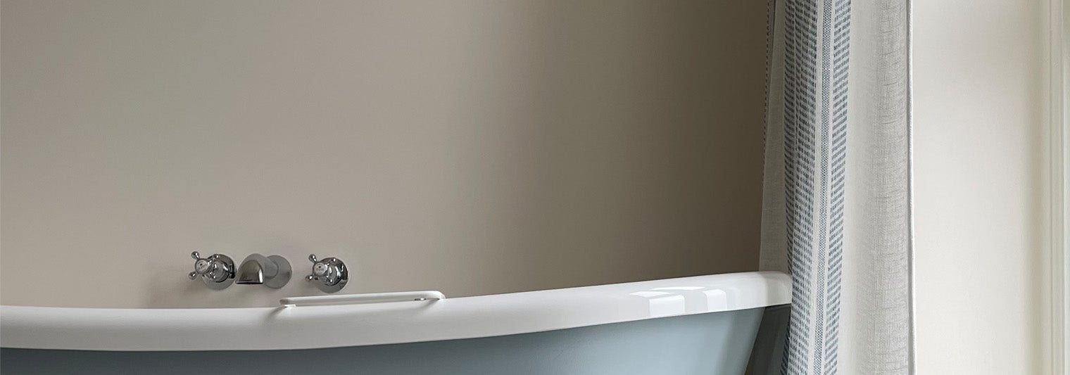 Bathroom in Beige 01 and Blue 04